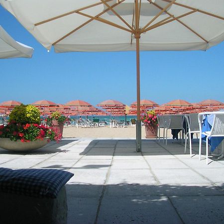 Albergo Punta De L'Est Francavilla Al Mare Εξωτερικό φωτογραφία