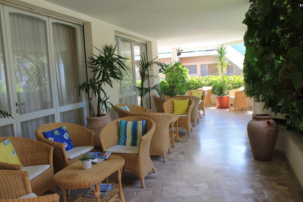 Albergo Punta De L'Est Francavilla Al Mare Εξωτερικό φωτογραφία
